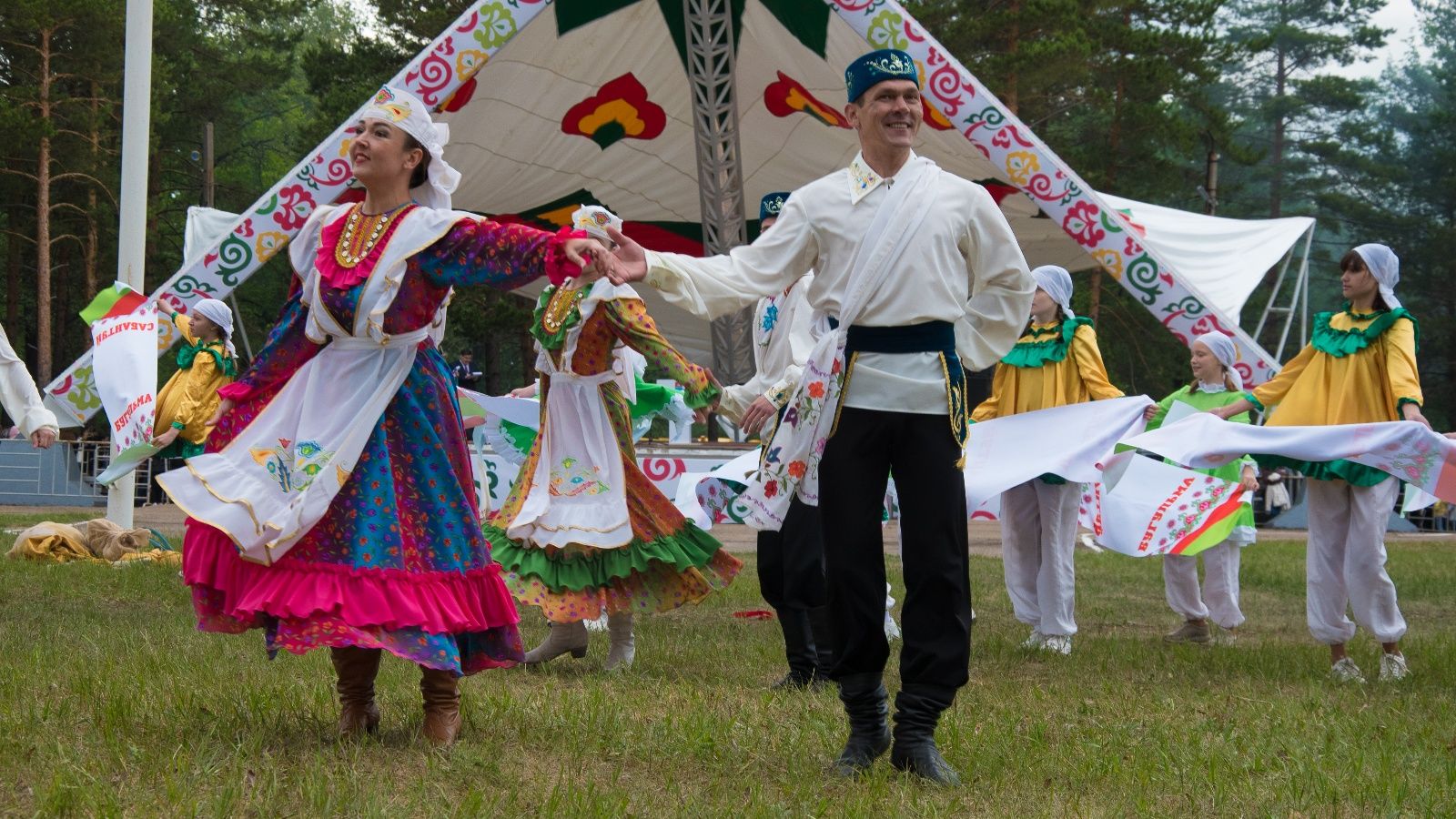 Сабантуй татарский праздник в Самаре