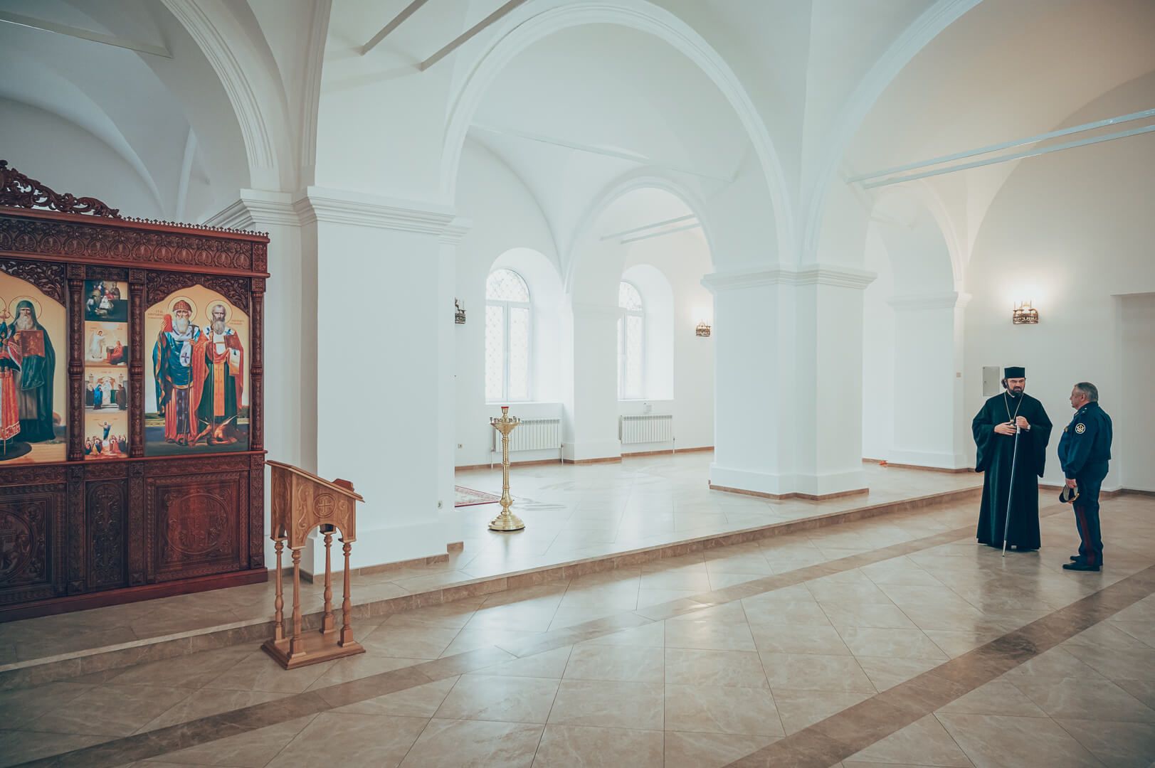 В Бугульме епископ Мефодий проверил ход строительно-реставрационных работ Казанско-Богородицкого монастыря