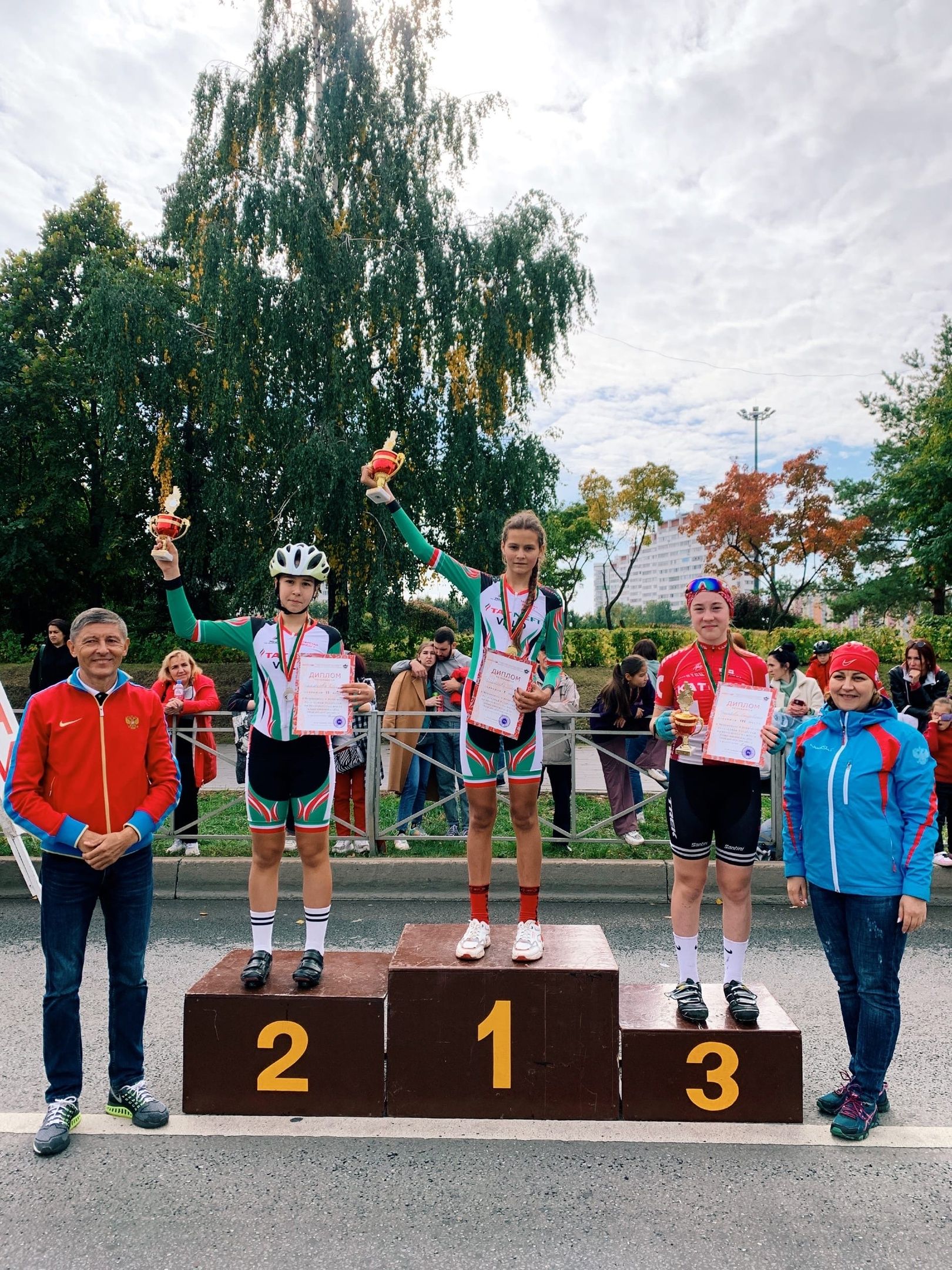 Спортсмены команды Татнефть Вело в третий день гонок завоевали еще 10 медалей