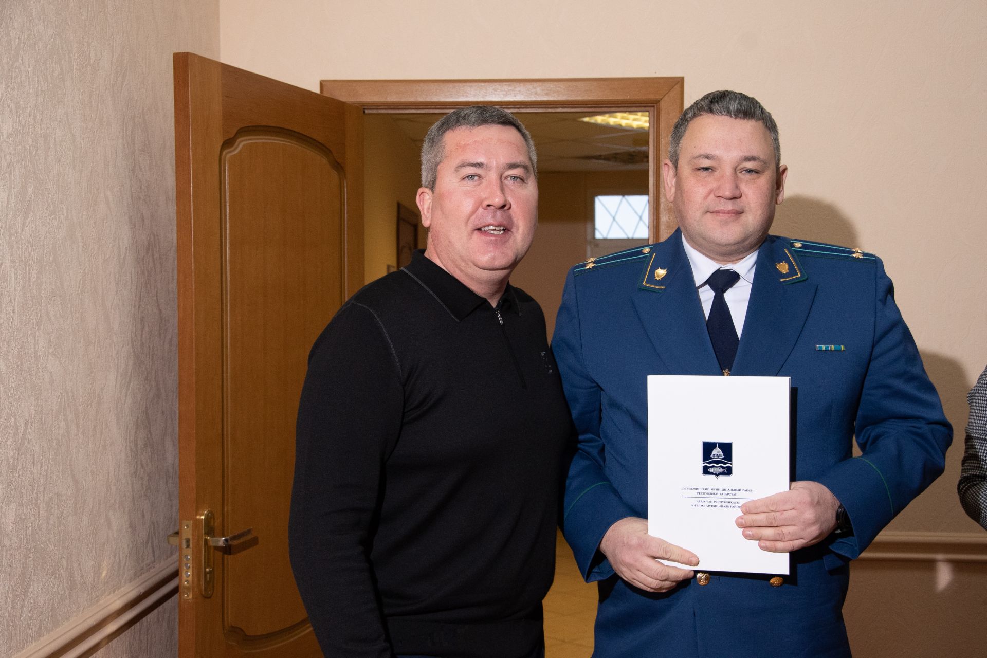 Линар Закиров поздравил сотрудников прокуратуры с профессиональным праздником