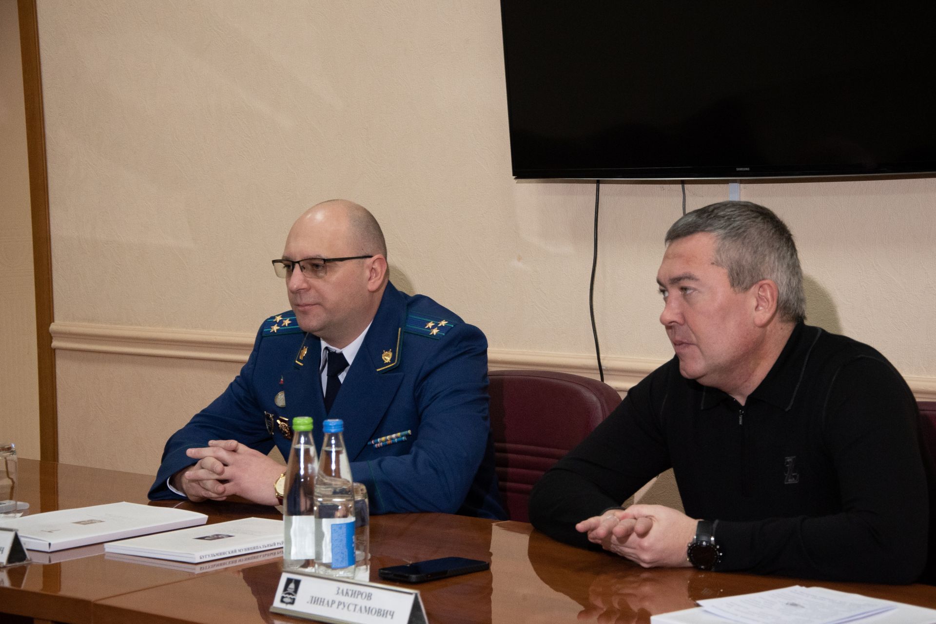 Линар Закиров поздравил сотрудников прокуратуры с профессиональным праздником