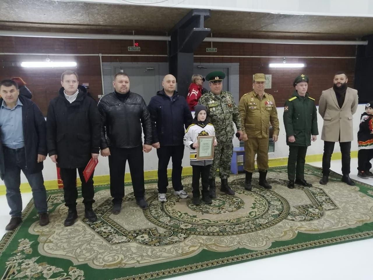 В Бугульме провели хоккейный турнир в память о павших бойцах в СВО