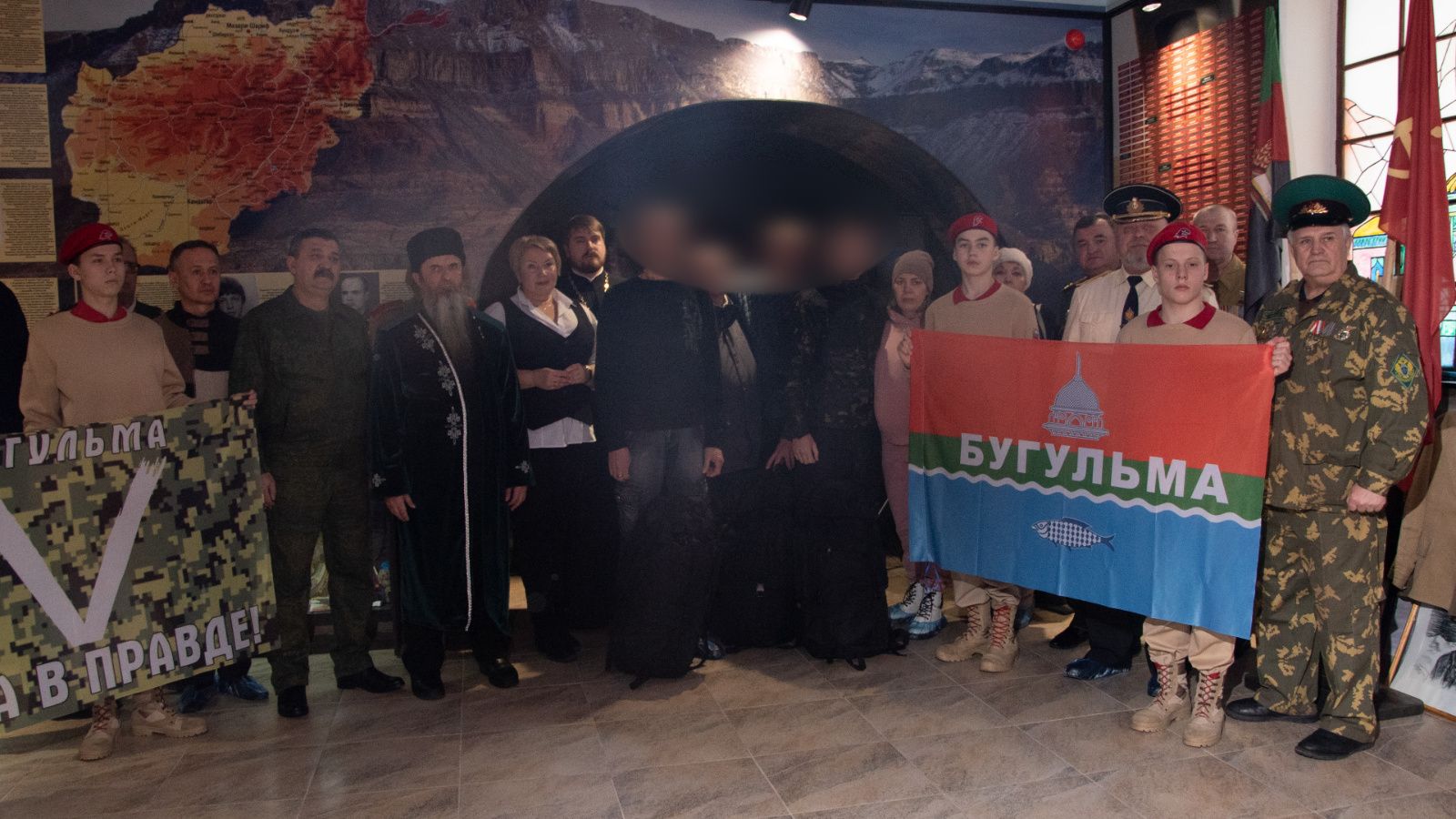 Сегодня утром добровольцы из Бугульмы направились в зону СВО