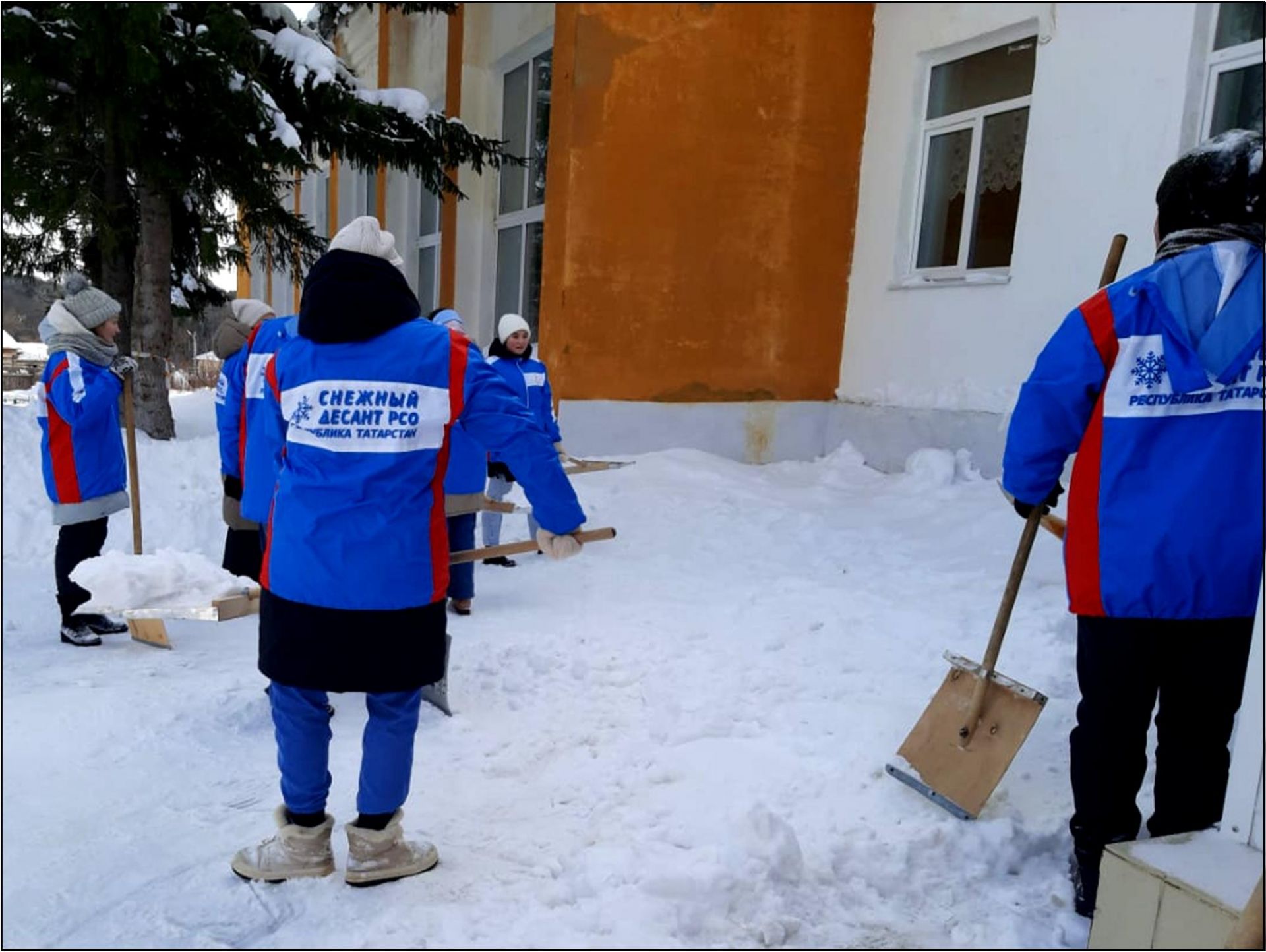 Снежный десант посетил деревню Зеленая Роща Бугульминского района