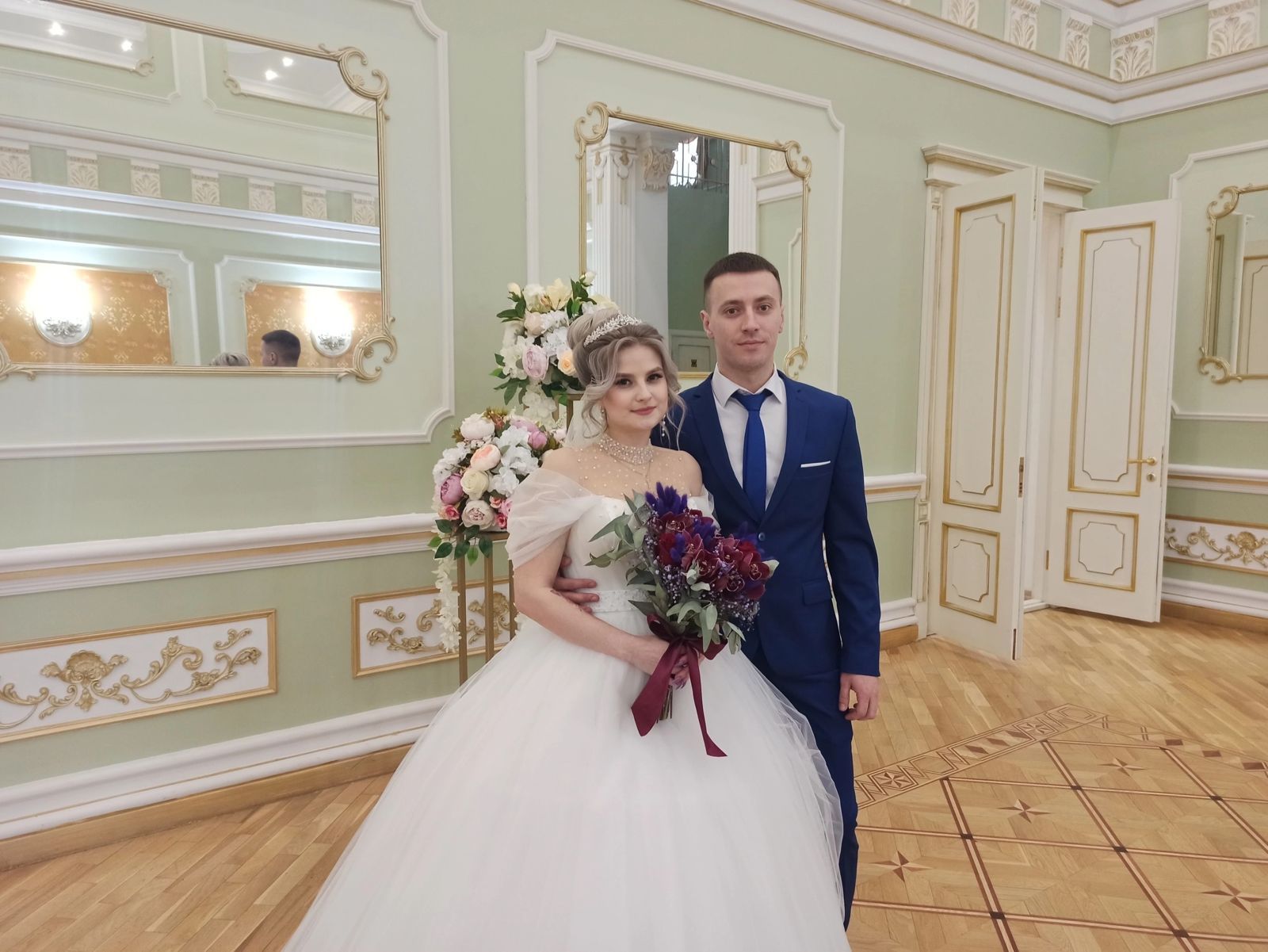 В красивую дату в Бугульме зарегистрировала брак семья Красильниковых