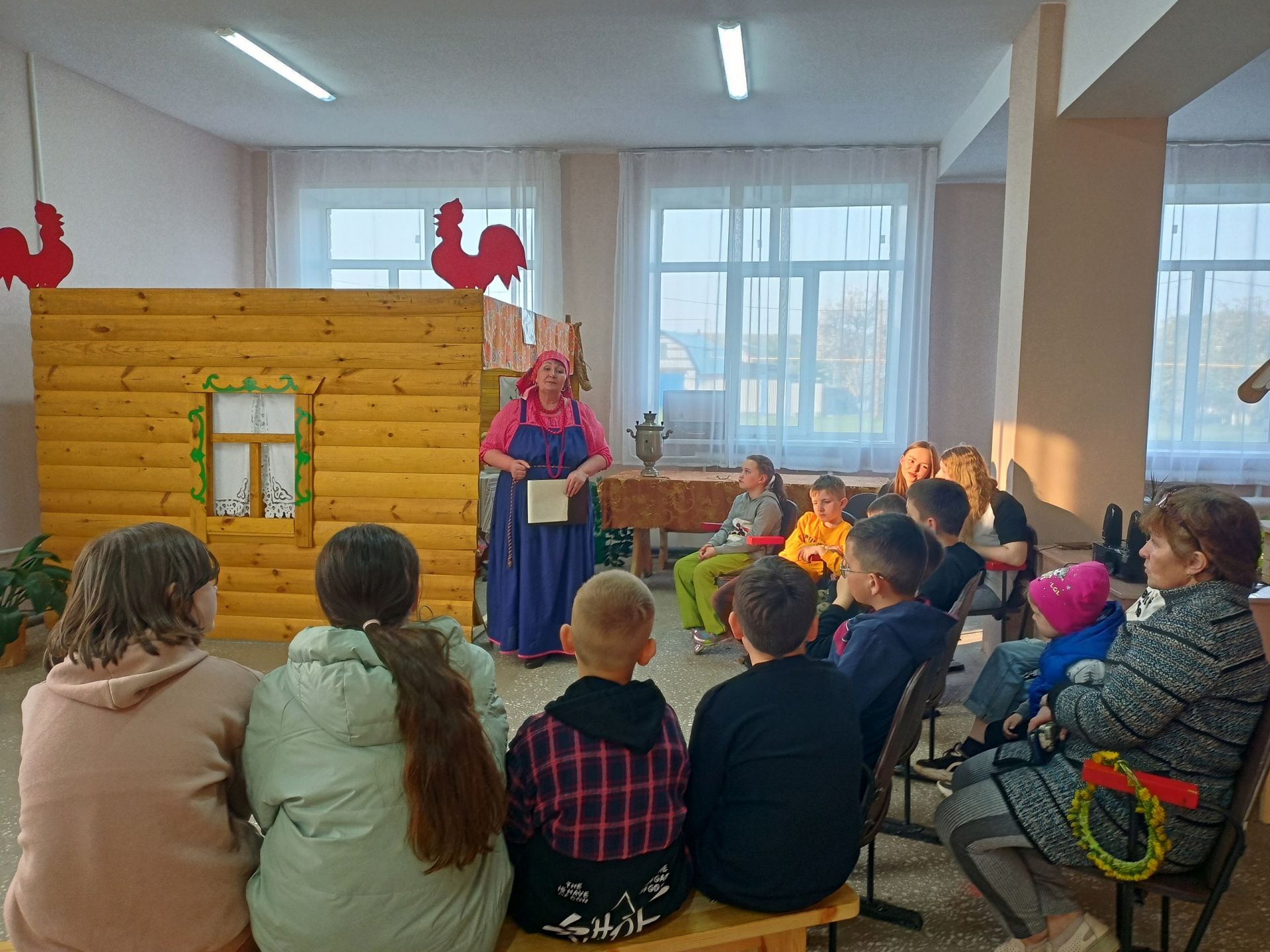 Развлекательную программу «Чудеса в русской избе» провели в Бугульминском районе