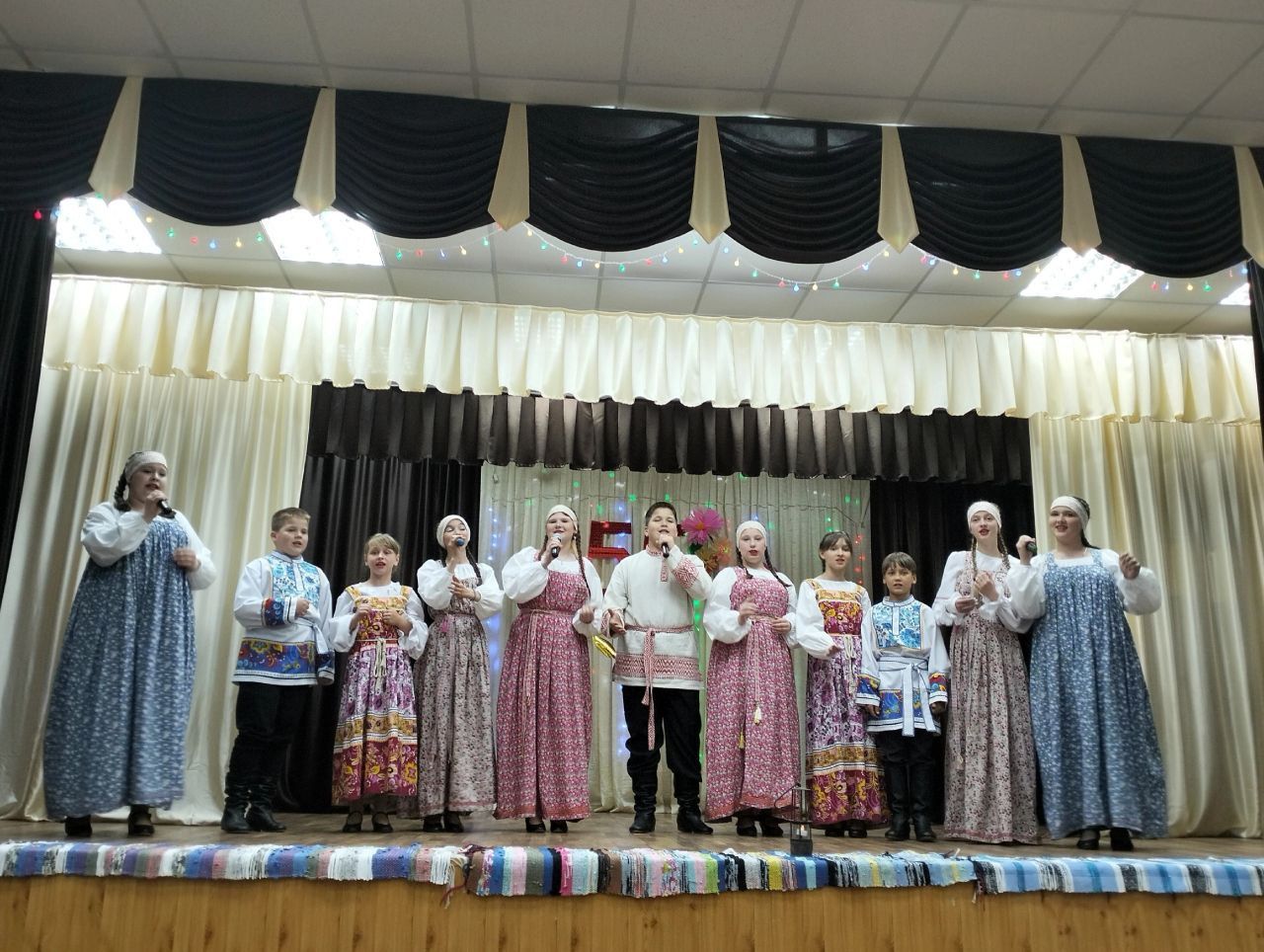 Народный вокальный ансамбль «Сокольская курчаночка» отметил 55-летие
