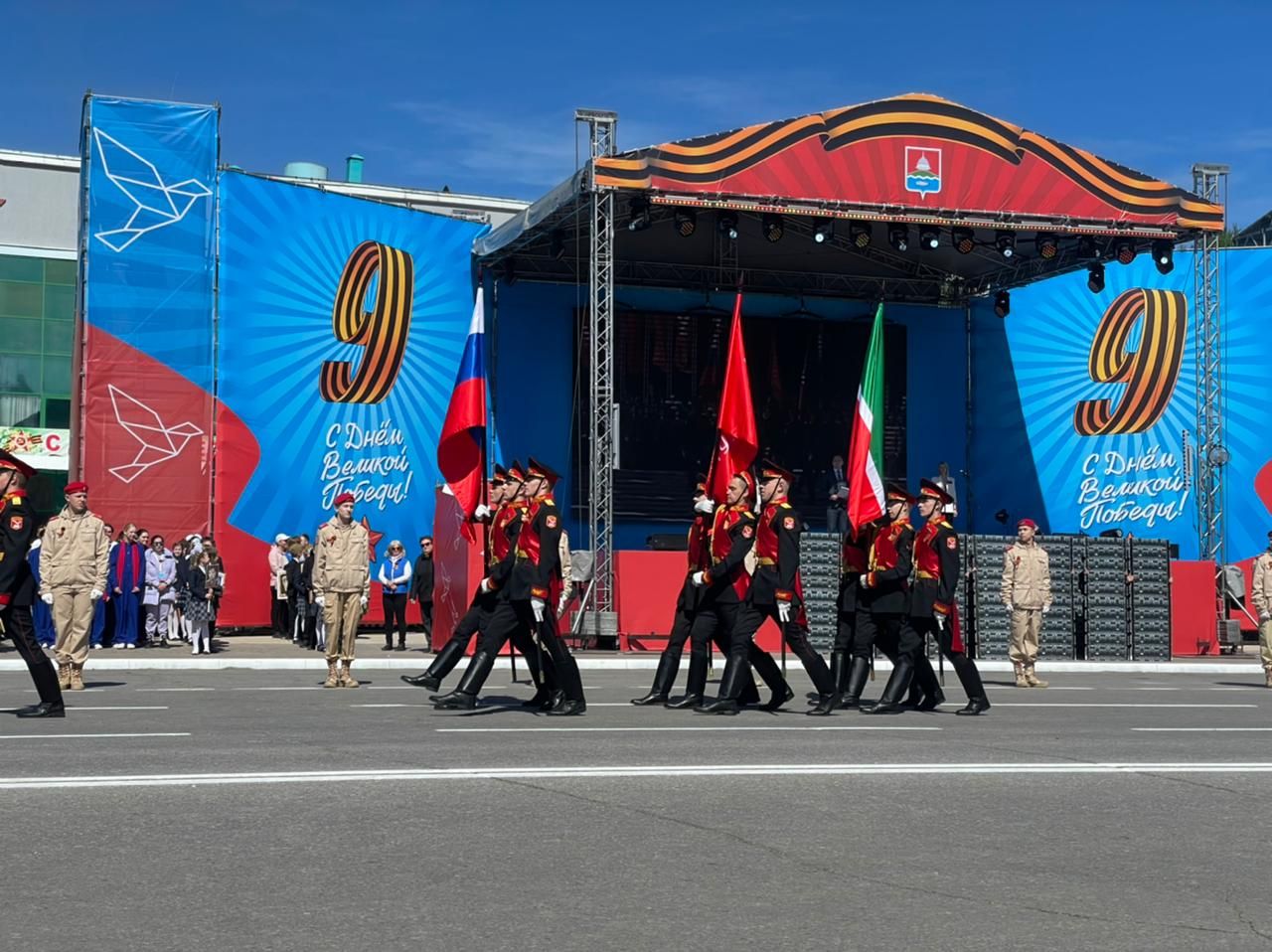 В Бугульме состоялся парад, посвященный 78-й годовщине Великой Победы