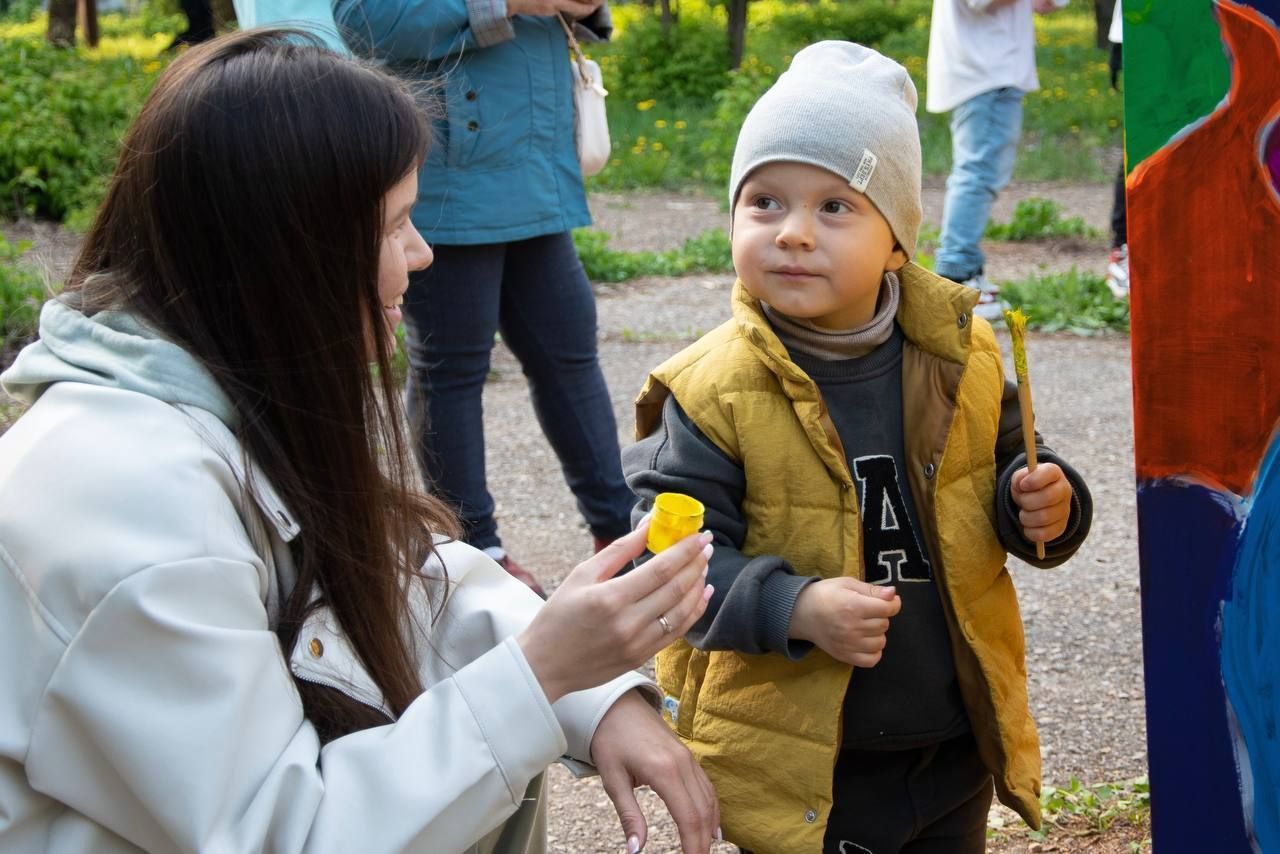 Линар Закиров поздравил юных бугульминцев с Международным днем защиты детей