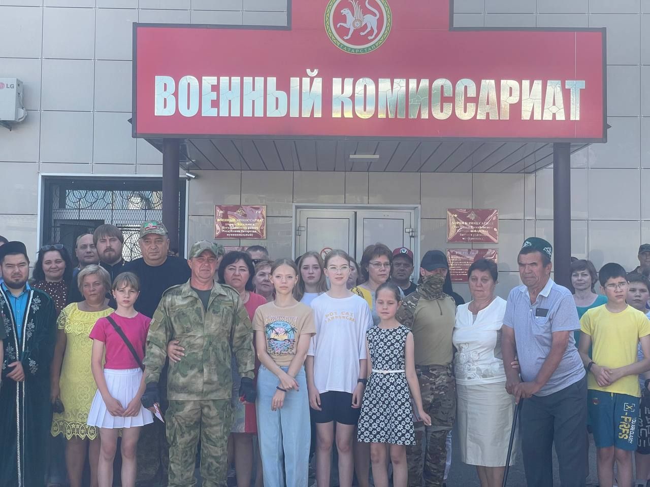 Три контрактника из Бугульмы отправились защищать Родину