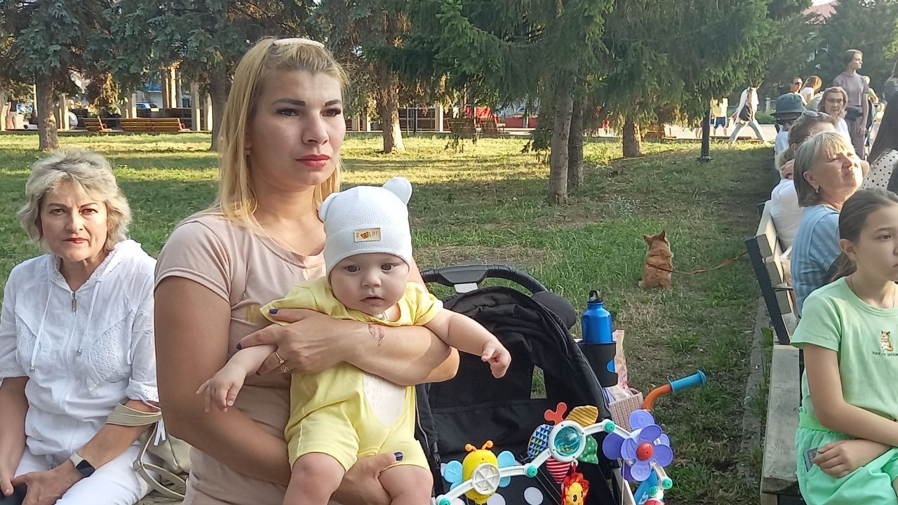 Медали «За любовь и верность», почетный знак города: в Бугульме чествовали семейные пары