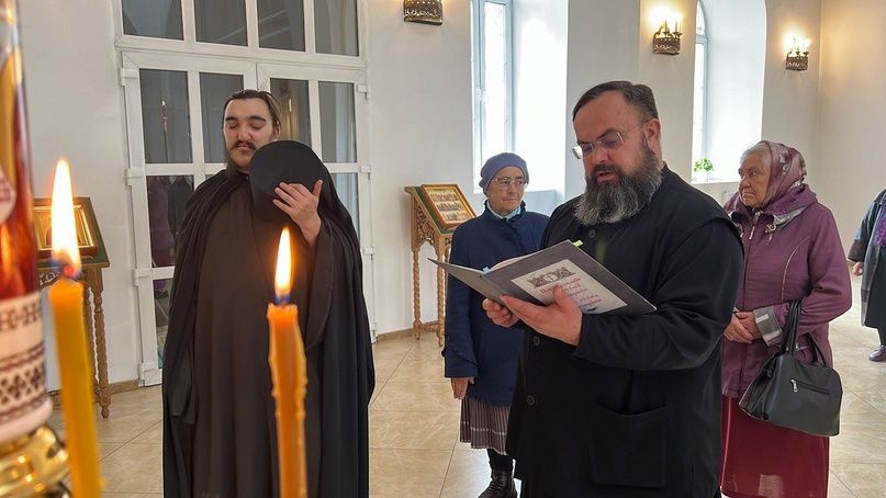 Епископ Мефодий совершил Божественную литургию в Казанско-Богородицком монастыре Бугульмы