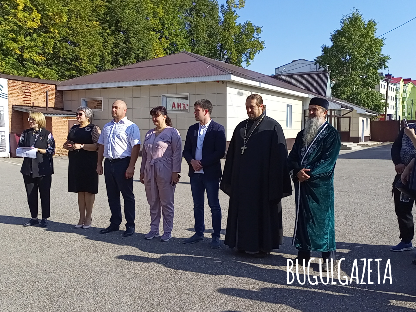 Еще два бугульминца отправятся на службу в СВО по контракту