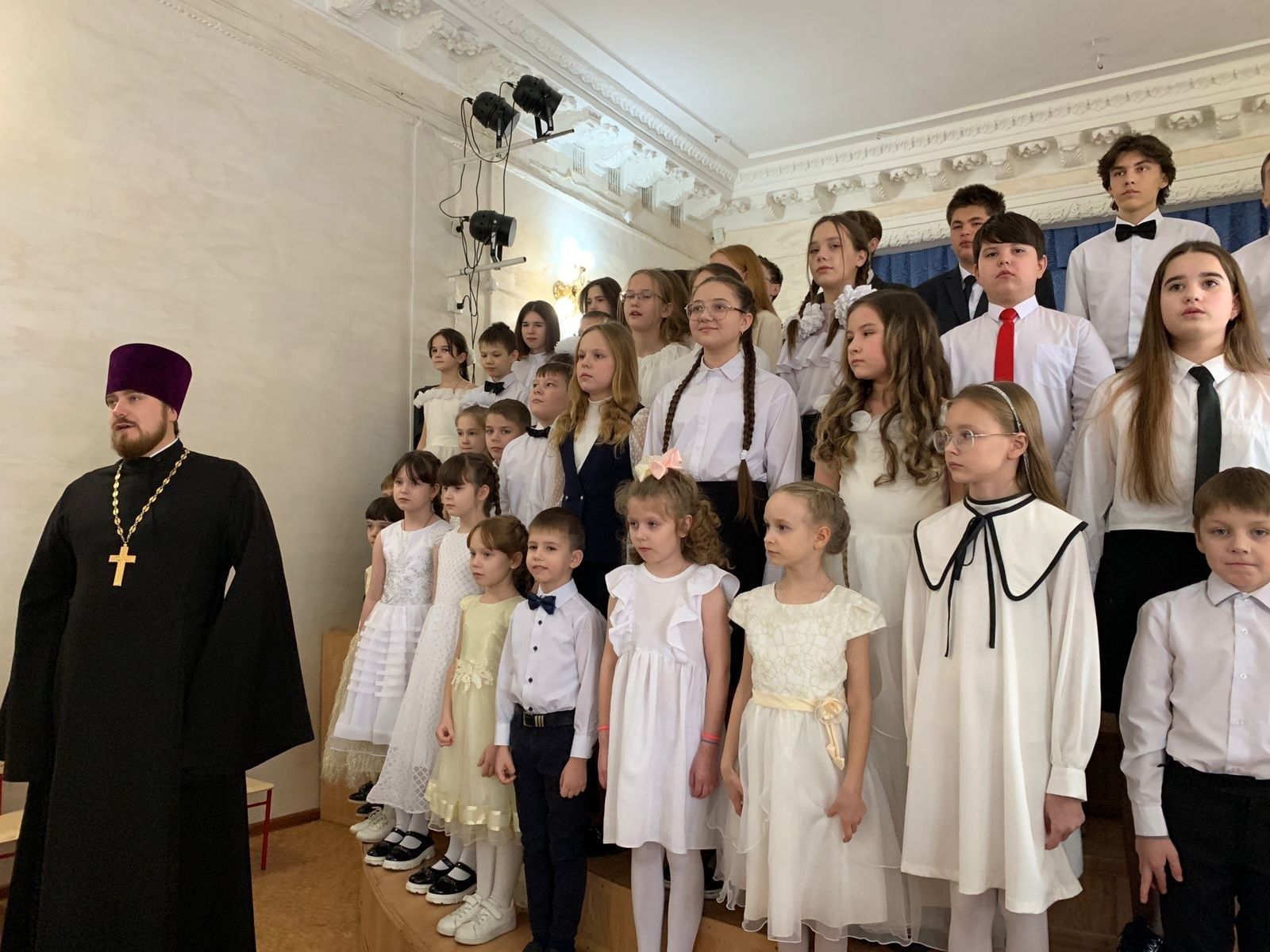 Концерт Воскресной школы Казанского собора Бугульмы прошел во Дворце школьников