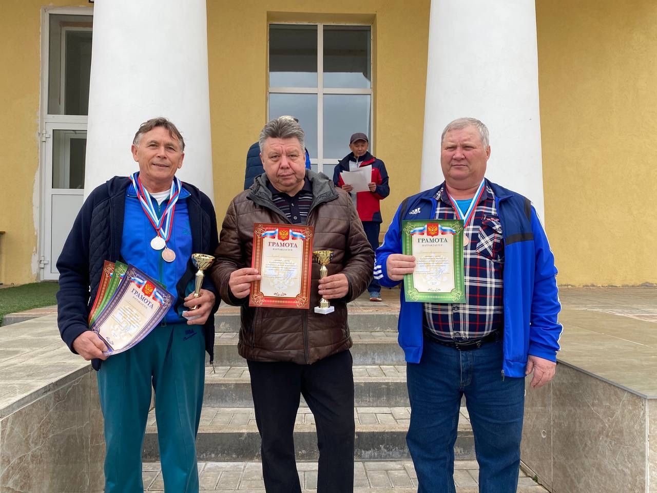В Бугульме прошли спортивные соревнования к Международному дню пожилых людей