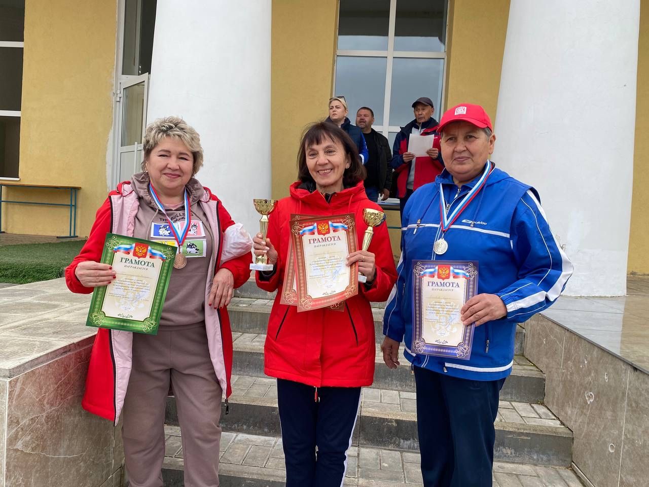 В Бугульме прошли спортивные соревнования к Международному дню пожилых людей