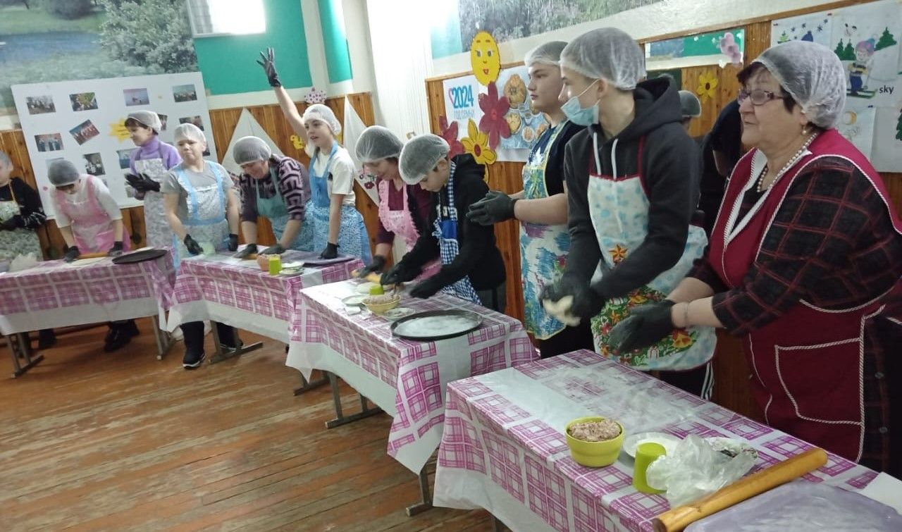В Новоалександровском Доме культуры прошёл семейный конкурс «Праздник пельменей»