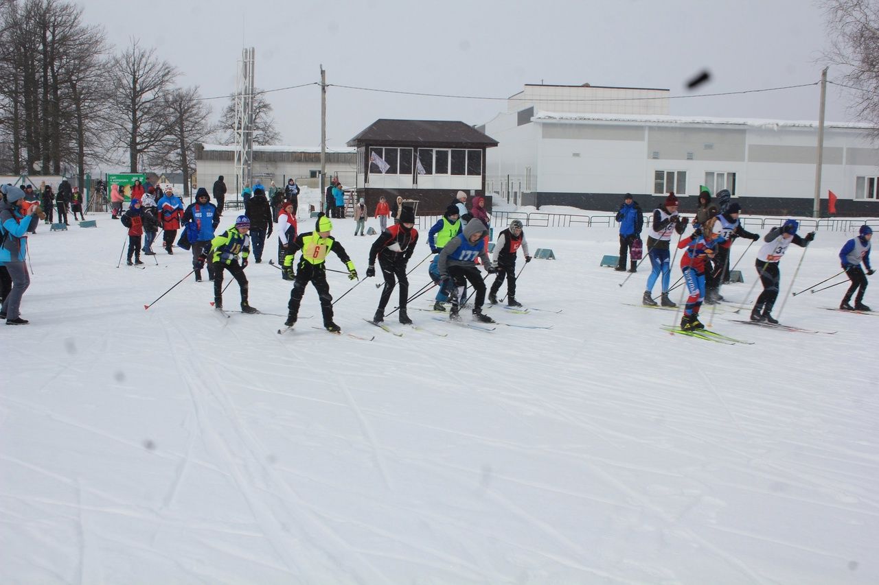 Лыжная эстафета выявила сильнейших среди учащихся Бугульминского района