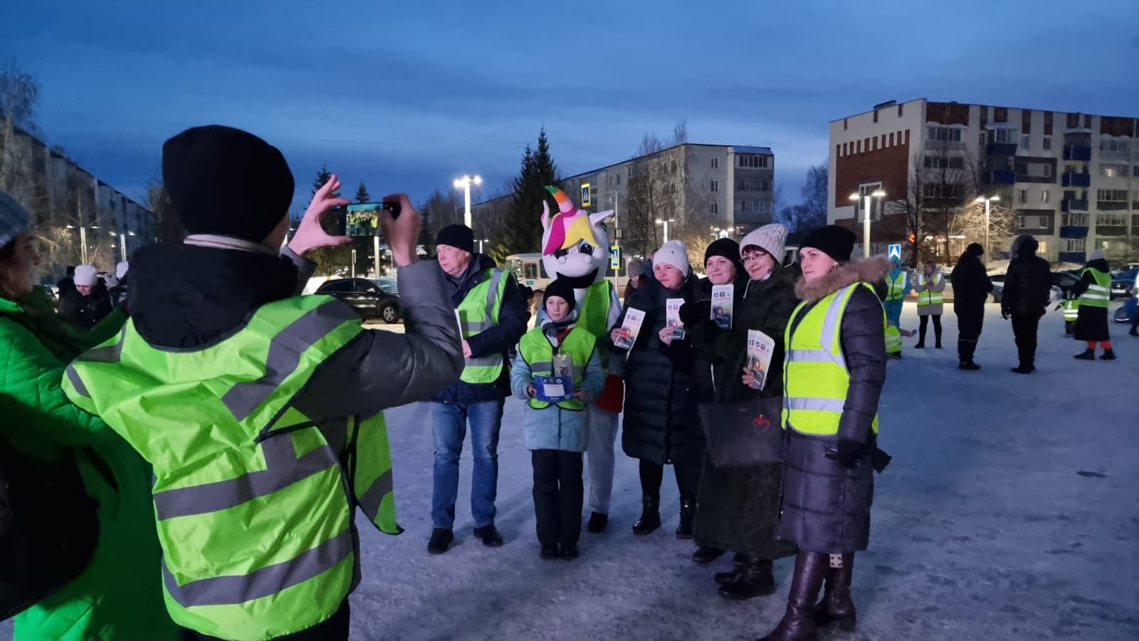 В Бугульме прошла масштабная акция «Стань заметней на дороге!»