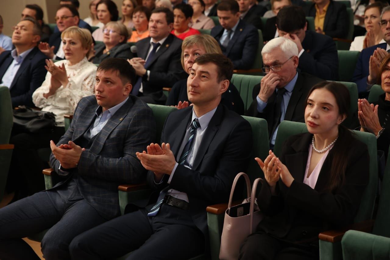 Бугульминцы получили награды Республики Татарстан и звания почетных нефтяников «Татнефти»