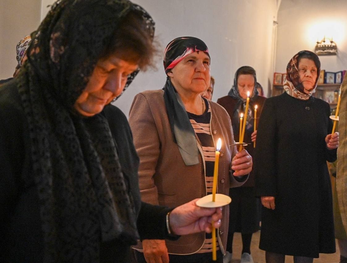 Епископ Мефодий совершил утреню в Казанско-Богородицком монастыре Бугульмы