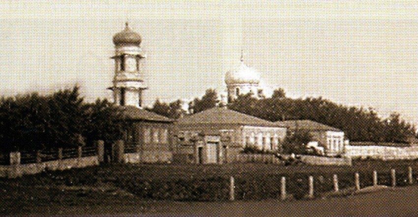 В Соборном храме Казанско-Богородицкого монастыря Бугульмы прошли торжества в честь годовщины открытия