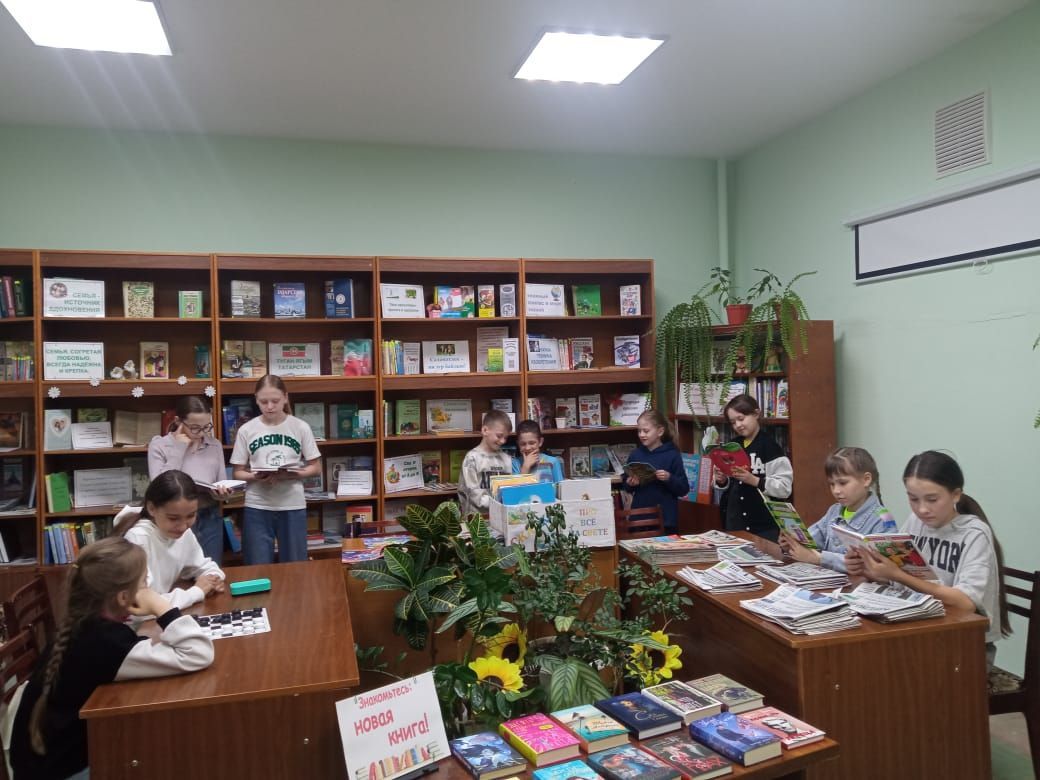 Бөгелмә районы авыл китапханәсендә Китап сөючеләр бәйрәме узды