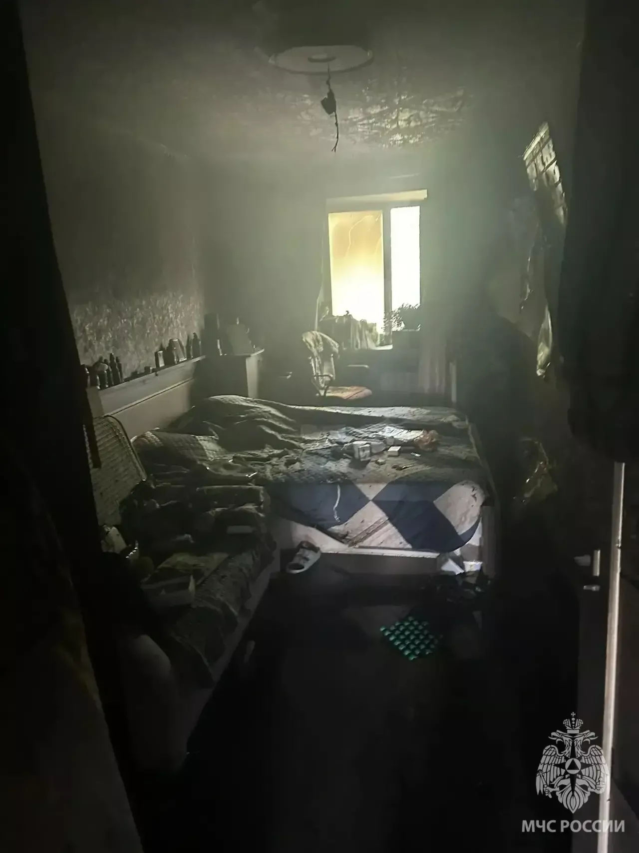 В Бугульме пожарные спасли из зоны задымления 5 человек
