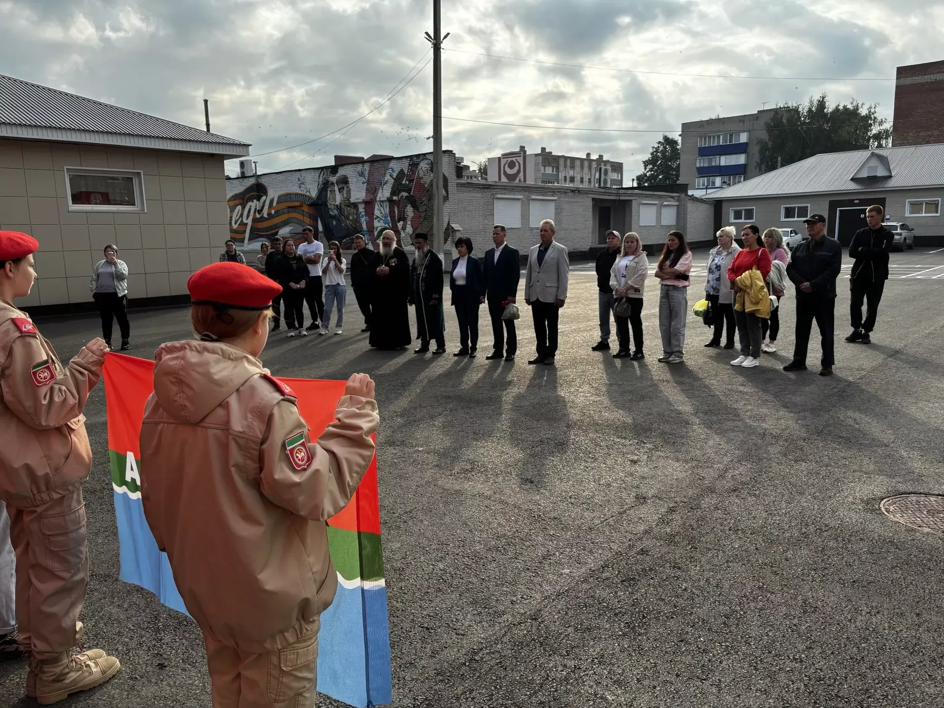 В Бугульминском военном комиссариате прошла очередная отправка контрактников