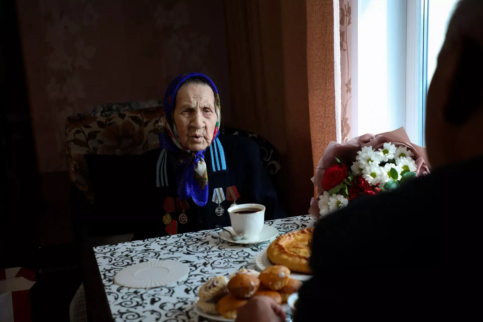 В Бугульминском районе поздравили с 95-летием труженицу тыла Марию Ильиничну Ильину