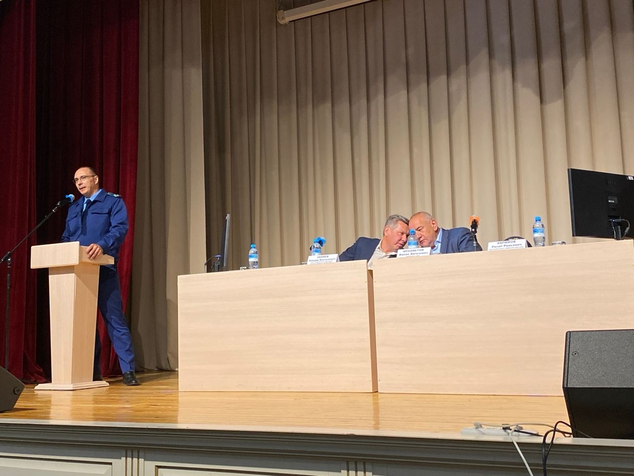 В Карабаше прошло собрание граждан