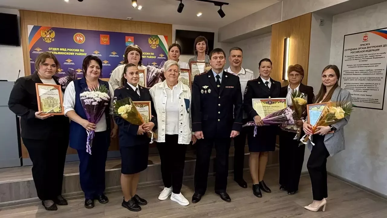 Бөгелмәдә миграция хезмәтенең 307 еллыгына багышланган тантаналы киңәшмә узды