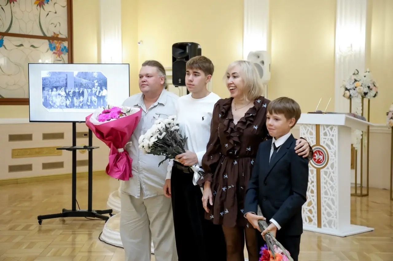 Супруги Ахметгалимовы из Бугульмы отметили 50-летие совместной жизни