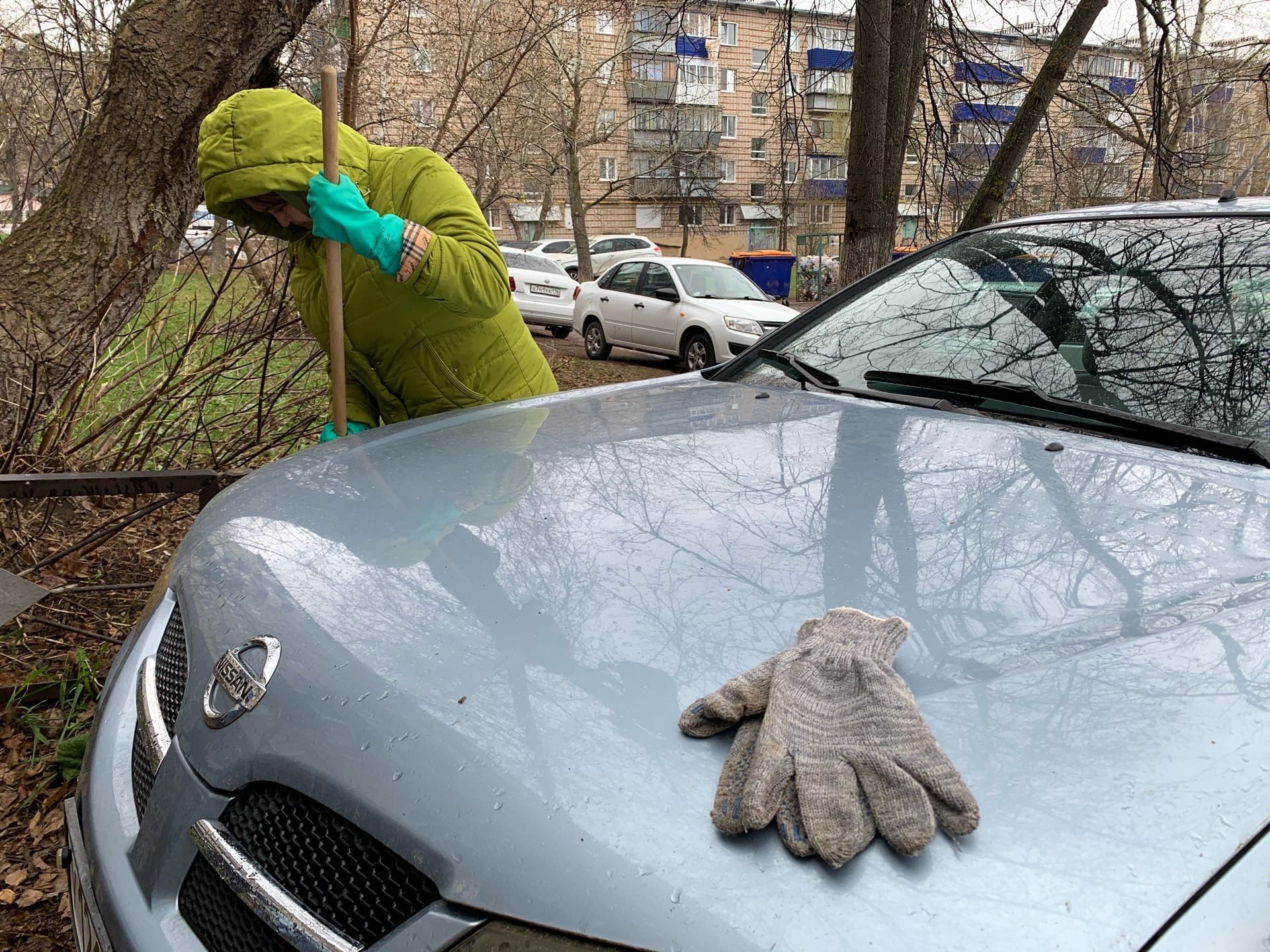 Сотрудники "Бугульминской газеты" приняли участие в городском субботнике