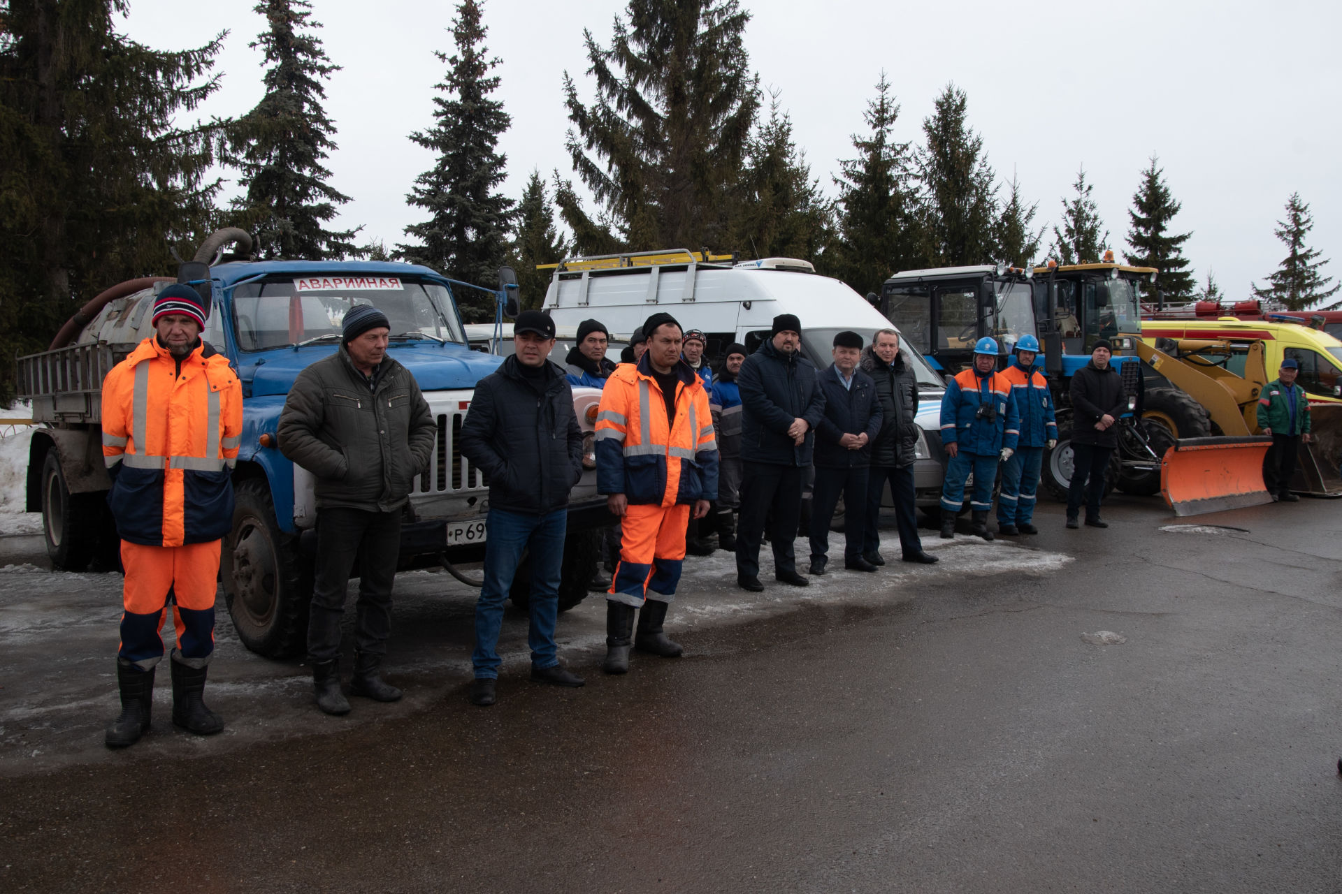 Мэр Бугульмы проверил готовность сил и средств к возможному паводку в Карабаше