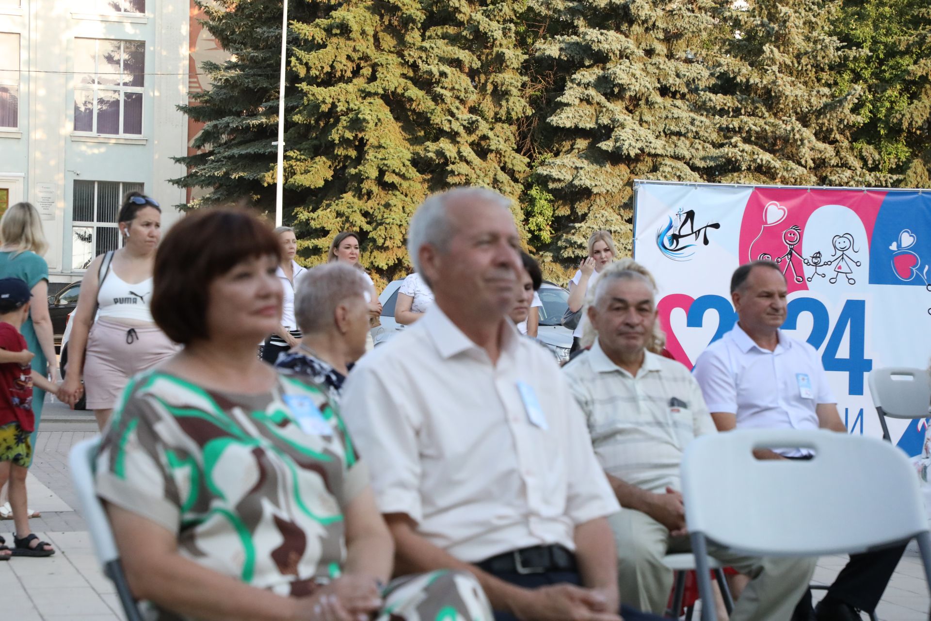 В Бугульме наградили семьи, которые внесли большой вклад в развитие и процветание родного края