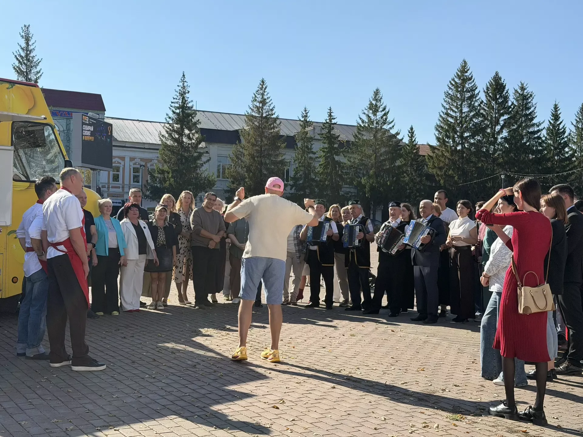 На центральной площади Бугульмы прошли съемки передачи Первого канала
