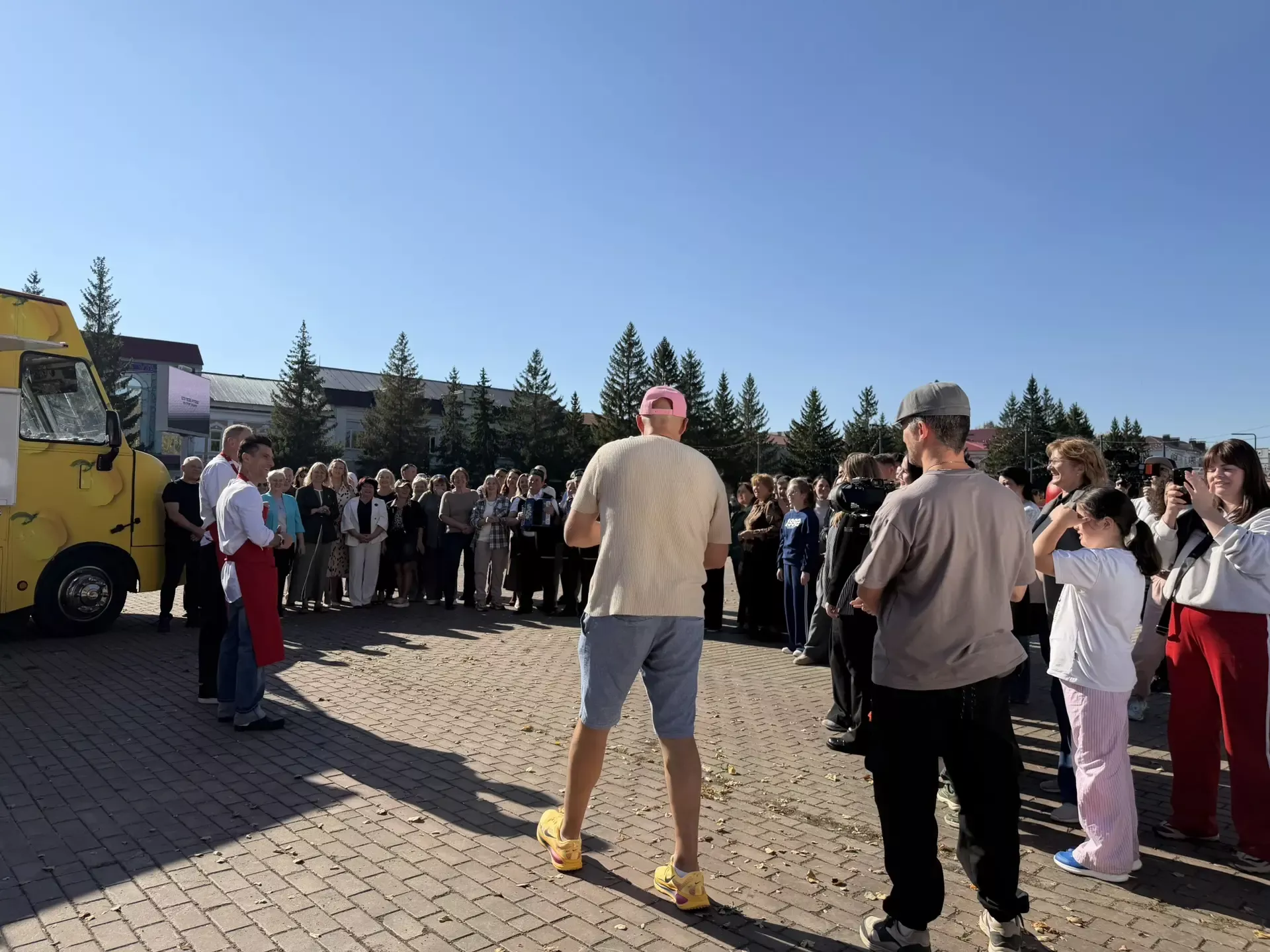 На центральной площади Бугульмы прошли съемки передачи Первого канала