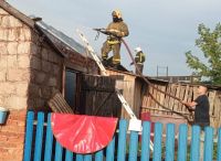 В поселке Вязовка Бугульминского района сгорел сарай