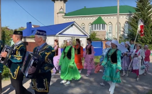 В Бугульме провели старинный татарский праздничный обряд