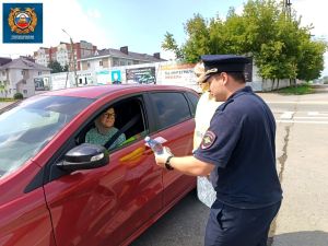 Бугульминским водителям напомнили о безопасности на дорогах
