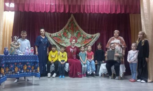 День рождения популярной игрушки отметили в Березовском сельском доме культуры
