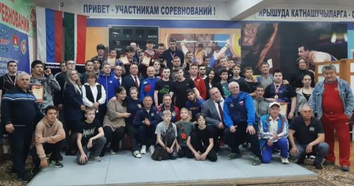В СШ «Юность» прошли Всероссийские соревнования по тяжелой атлетике памяти Ефрата Тимерзянова