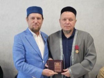 Имам-мухтасиб Бугульминского района награжден за плодотворную деятельность