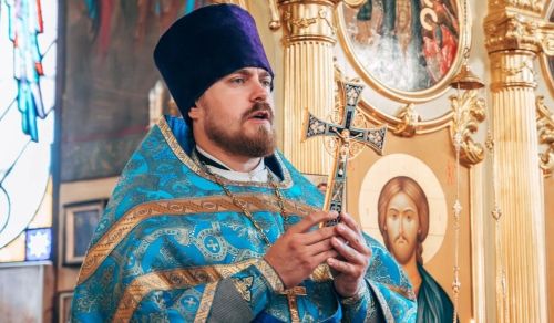 Нательный крест: формы, отличия, можно ли носить чужой и что делать, если нашел или сломал