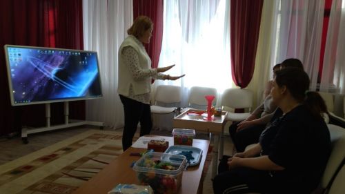 В центре «Возрождение» прошёл родительский час
