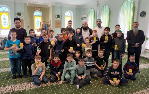 В Бугульме прошли духовно-нравственные курсы для детей «Салям»