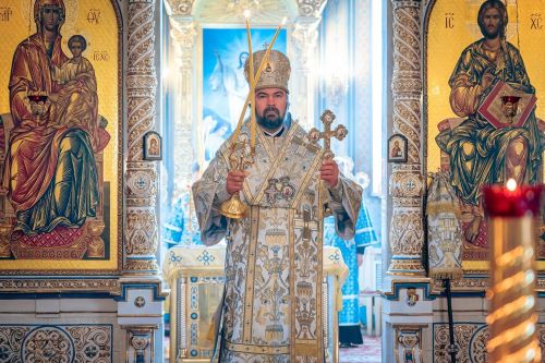 Епископ Альметьевский и Бугульминский Мефодий отмечает сегодня 45-летие