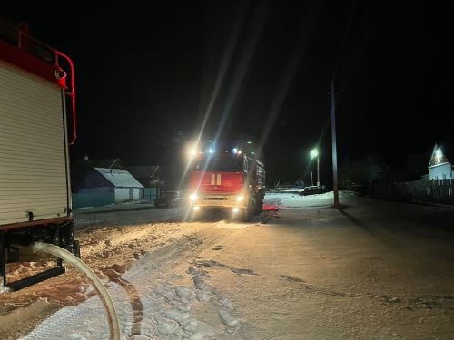 Сгорела кровля дома на пожаре в поселке Победа Бугульминского района