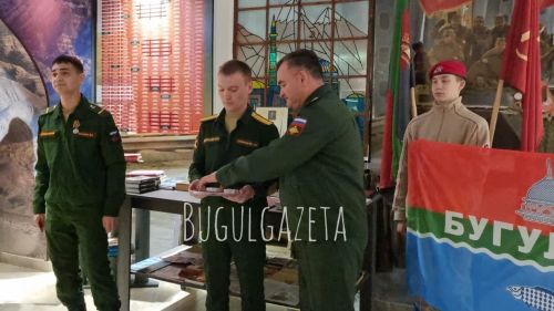 Двое жителей Бугульмы удостоены наград Министерства обороны РФ